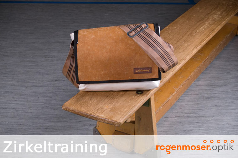 Taschen Zirkeltraining Lifestyle Designtaschen Trend-Taschen Recycling Einzelst�cke Retro Stil Turnmaterialien Sechziger Jahre Siebziger Jahre Kult-Taschen --> klick4home
